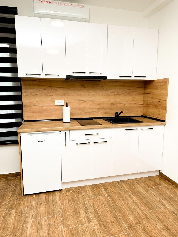Kiko Apartmani Lux Zrenjanin Eksteriør bilde