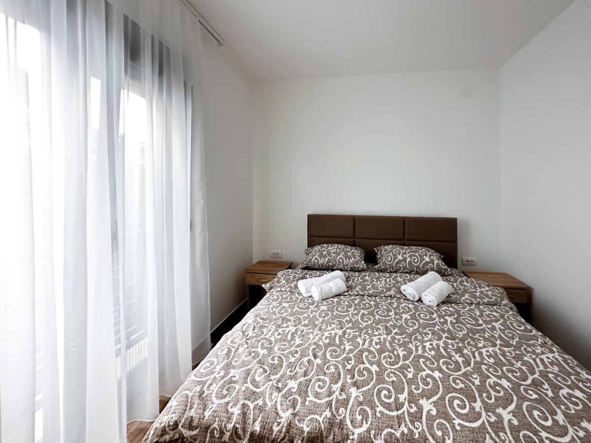 Kiko Apartmani Lux Zrenjanin Eksteriør bilde