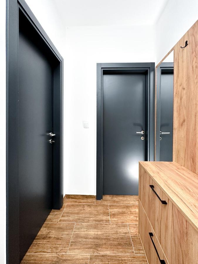 Kiko Apartmani Lux Zrenjanin Eksteriør bilde